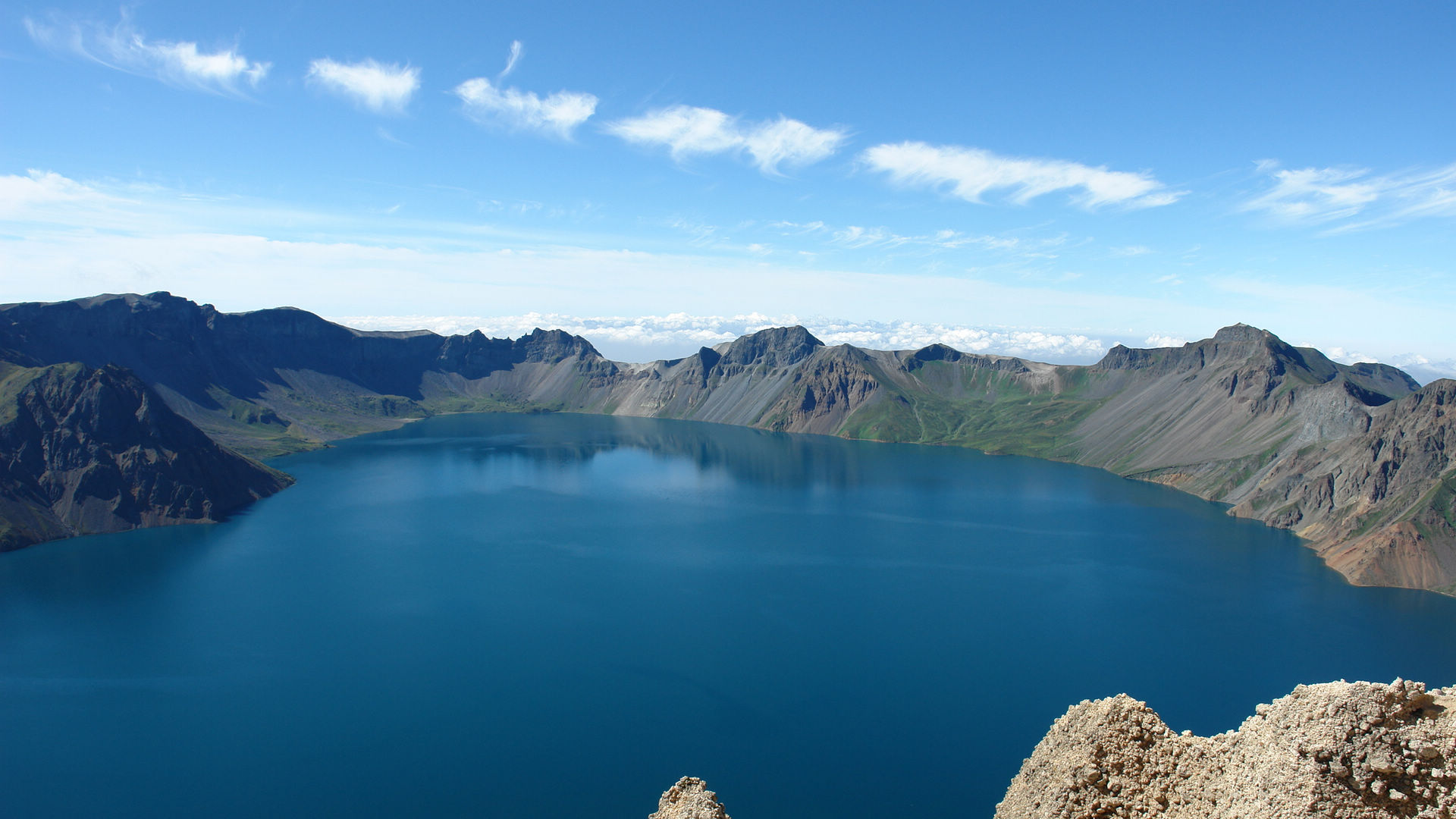 Changbaishan: Volcano, Crater Lake, and Four Seasons on China's White Mountain
