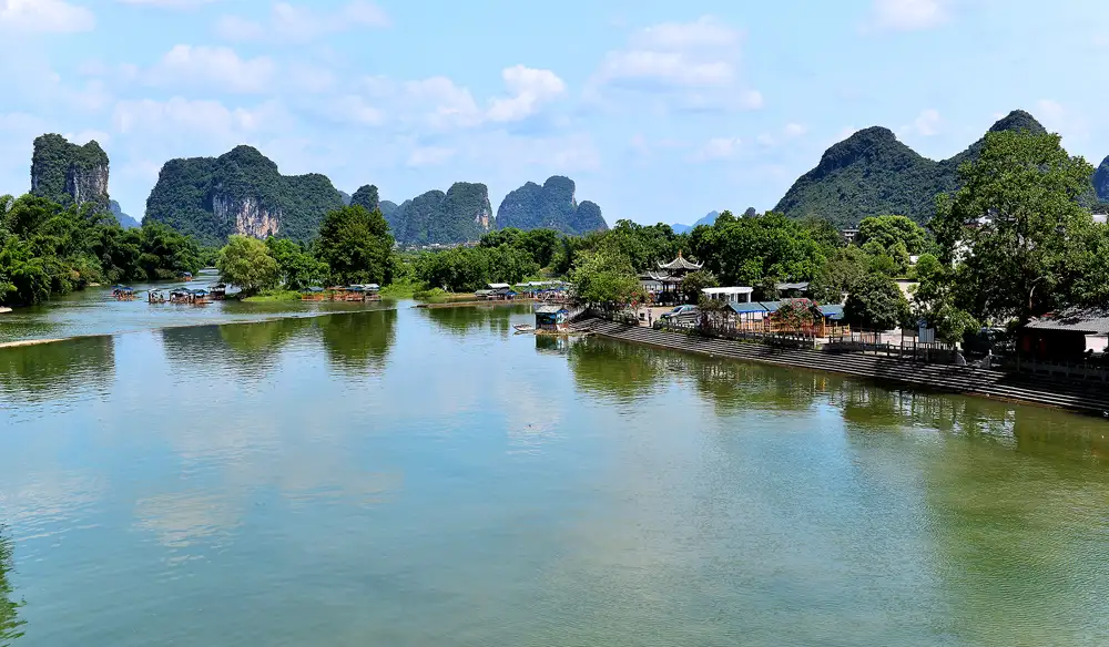 Bamboo rafting on the Yulong River