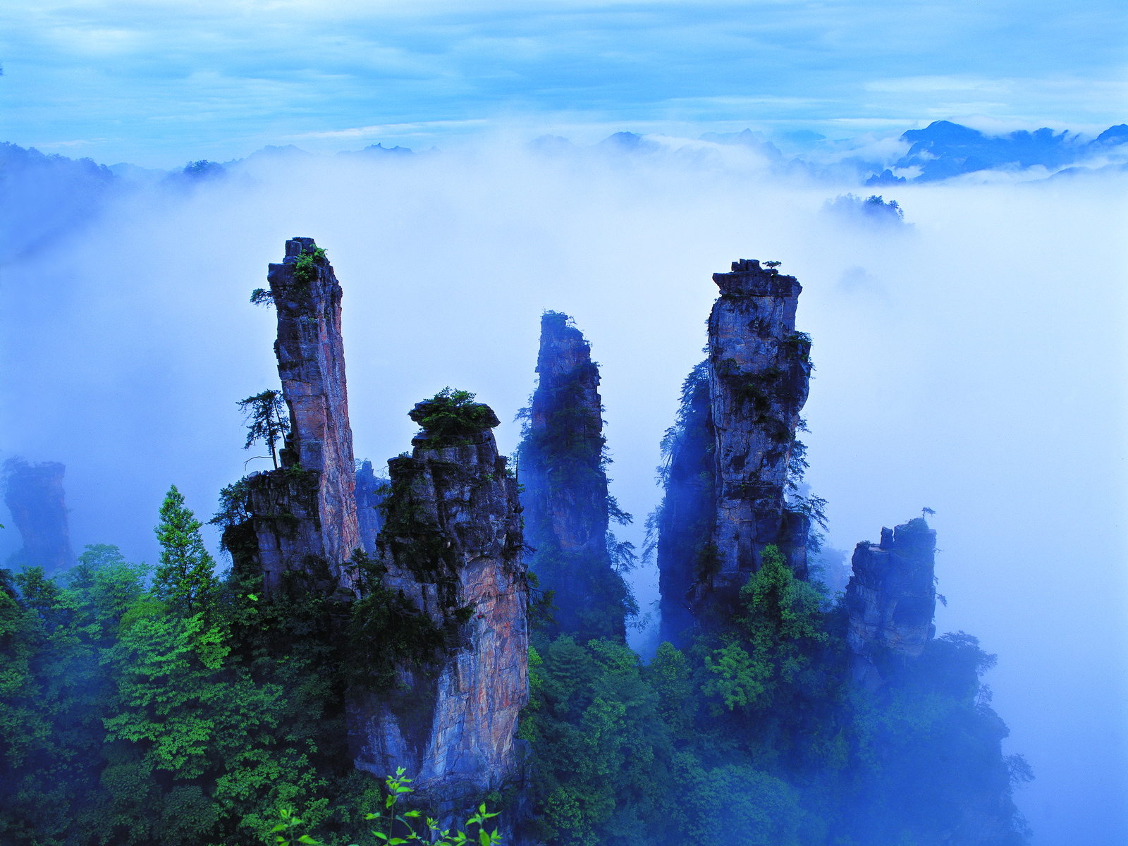 Avatar Hallelujah Mountains sandstone pillars