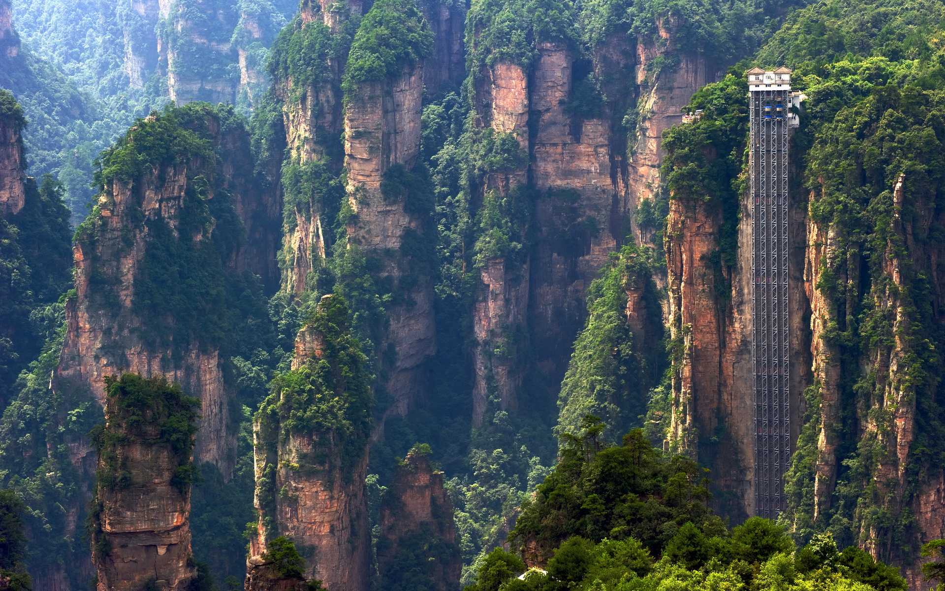 Baofeng Lake emerald water surrounded by mountains
